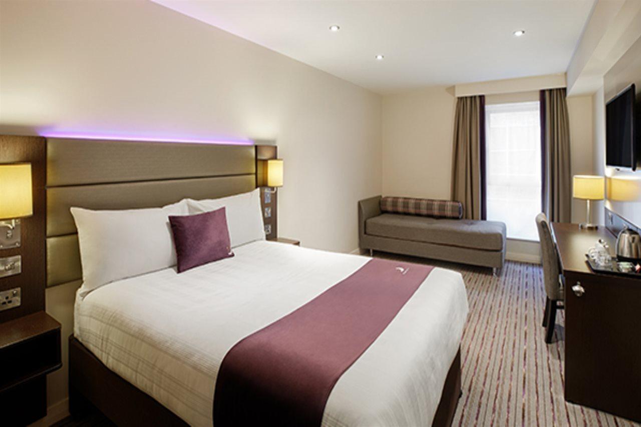 Premier Inn Premier Inn Weymouth Exterior foto